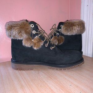 Black timberlands for girls